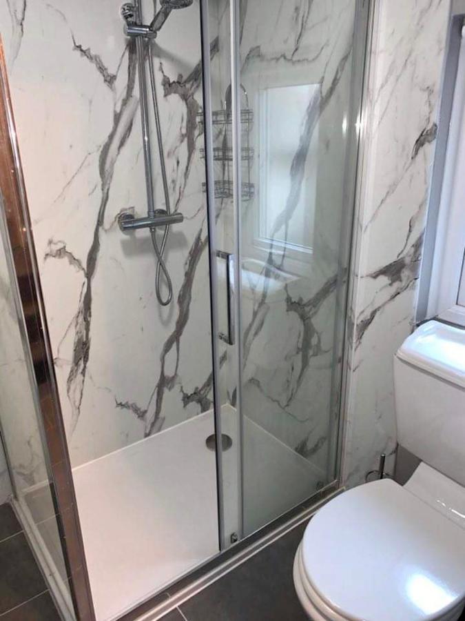 The Nook Apartment Ембълтън Екстериор снимка